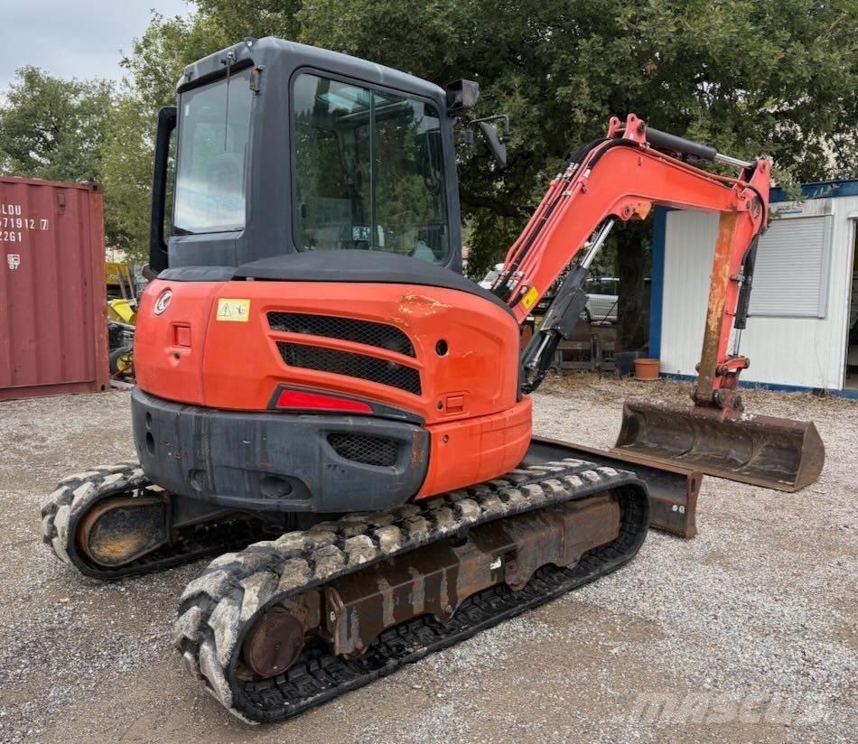 Kubota U 48-4 حفارات صغيرة أقل من 7 طن (حفارات صغيرة)