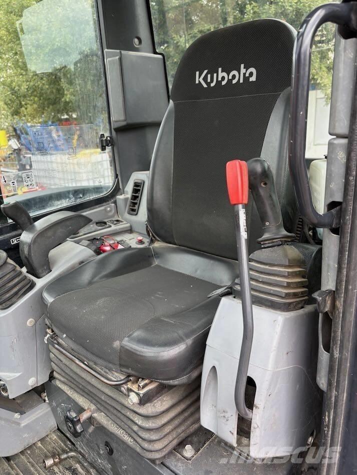 Kubota U 48-4 حفارات صغيرة أقل من 7 طن (حفارات صغيرة)