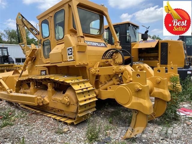 CAT D 7 G بلدوزرات مجنزرة