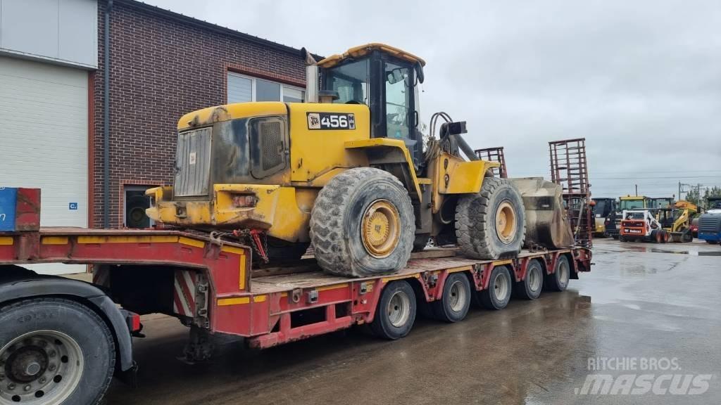JCB 456 لوادر بعجل
