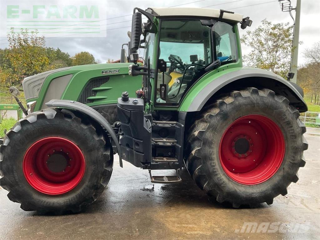Fendt 828 Vario S4 الجرارات