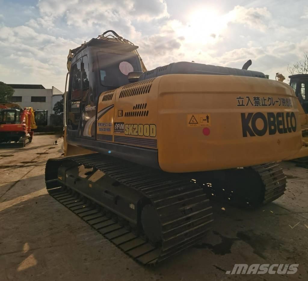 Kobelco SK 200 حفارات زحافة