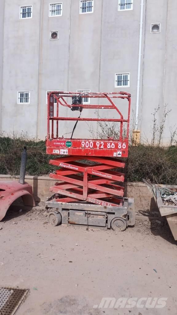 Haulotte Optimum  8 رافعات مقصية الشكل