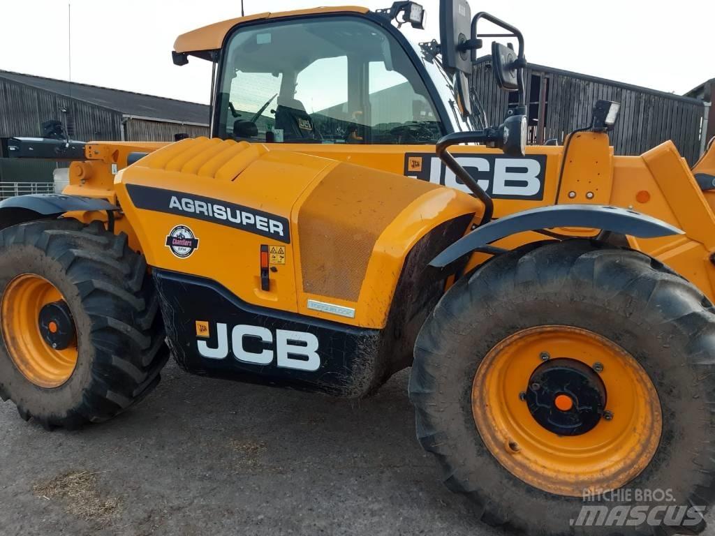 JCB 538-60 معدات مناولة لأغراض الزراعة