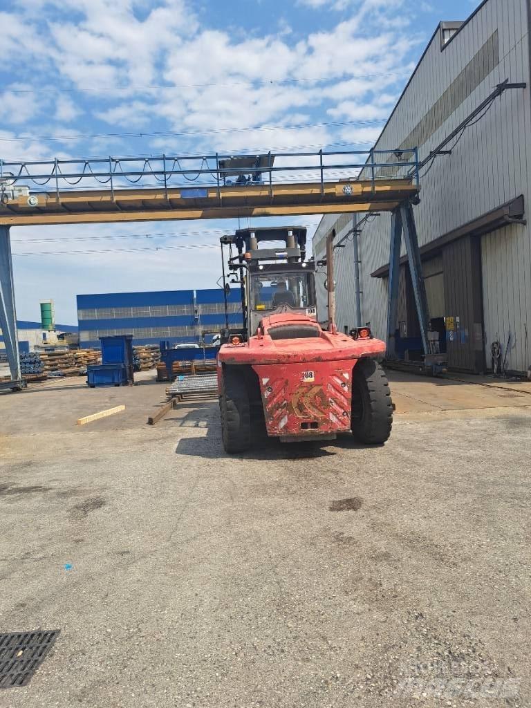 Kalmar DCF 220-12LB شاحنات الديزل