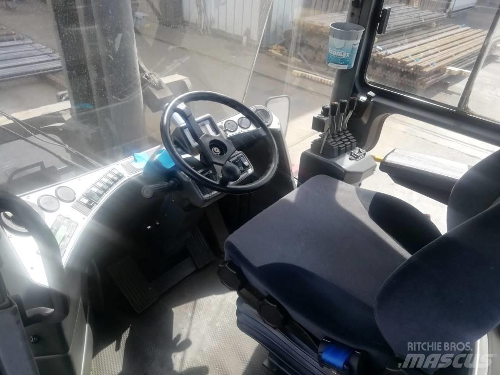 Kalmar DCF 220-12LB شاحنات الديزل