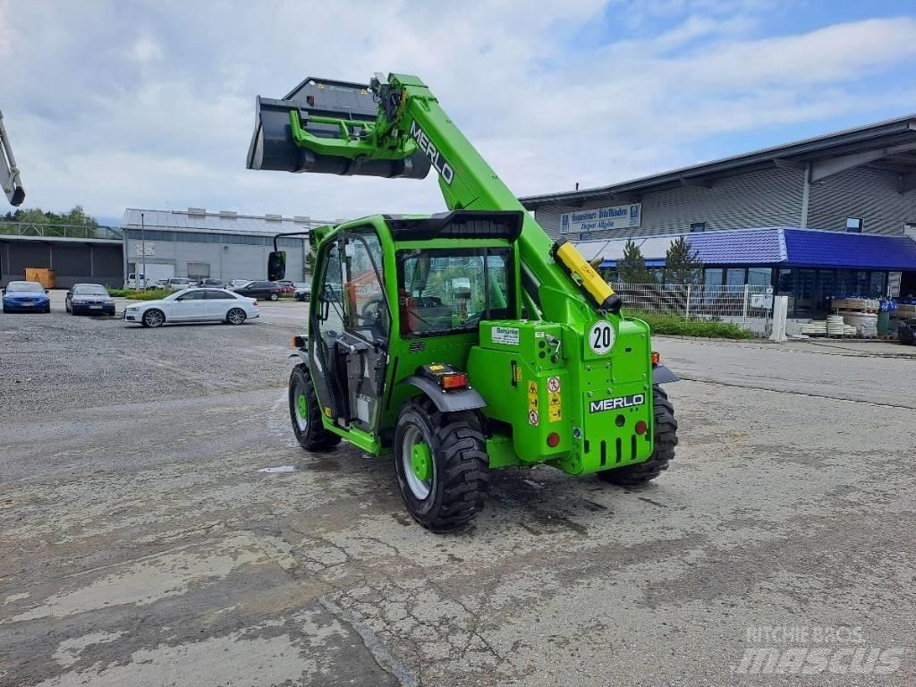 Merlo P 27.6 Plus مناولات متداخلة
