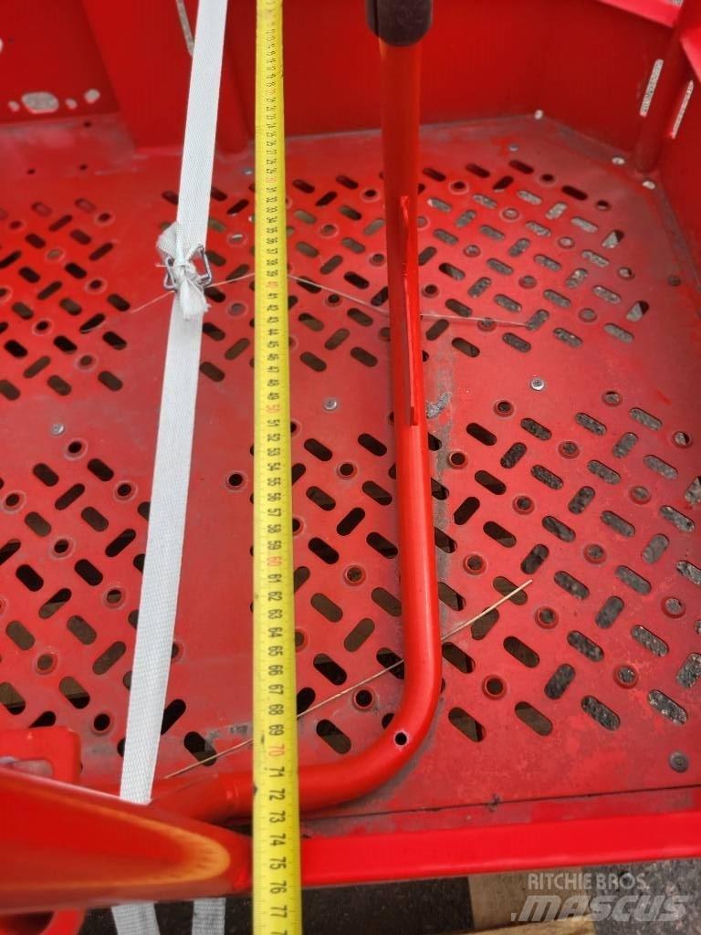 Manitou ATJ 200 kori رافعات ومنصات أخرى
