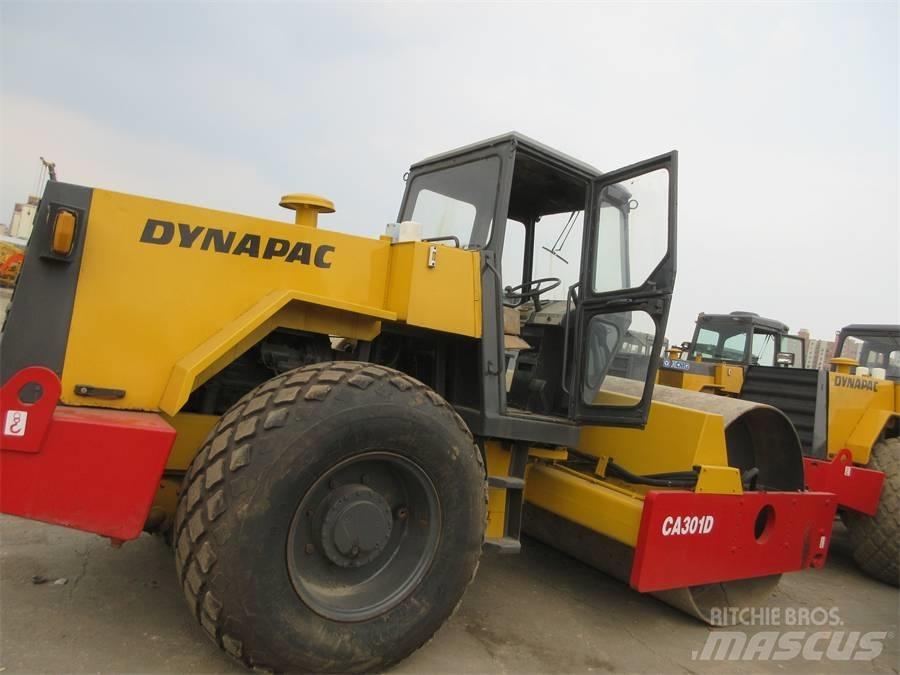 Dynapac CA 301 D مداحل أحادية الأسطوانة