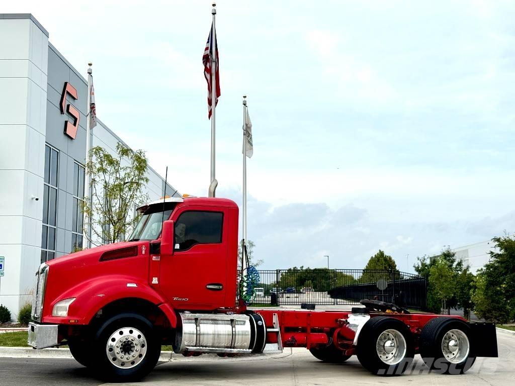 Kenworth T 880 وحدات الجر