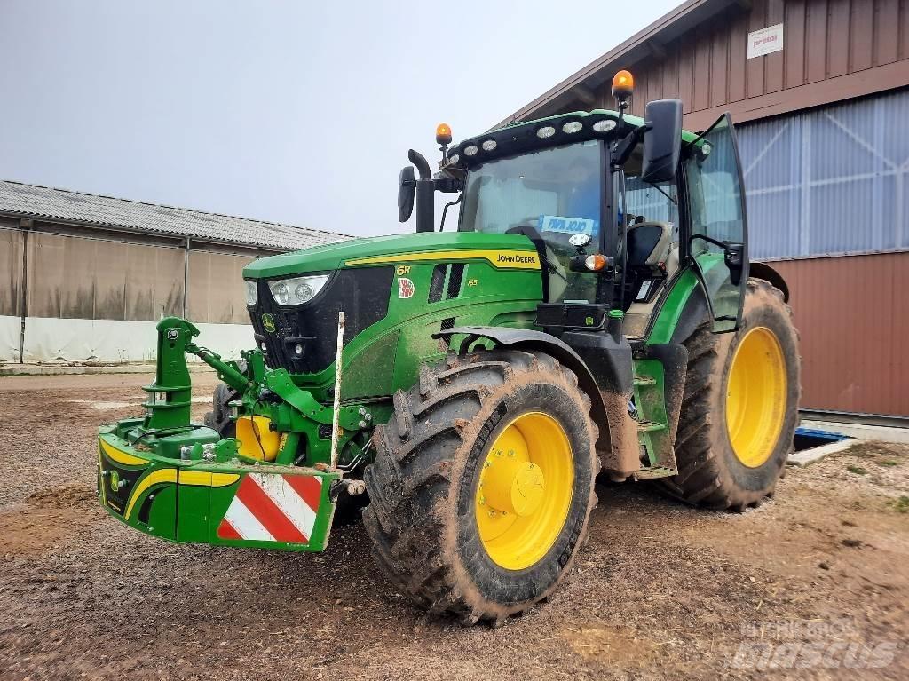John Deere 6R155 الجرارات