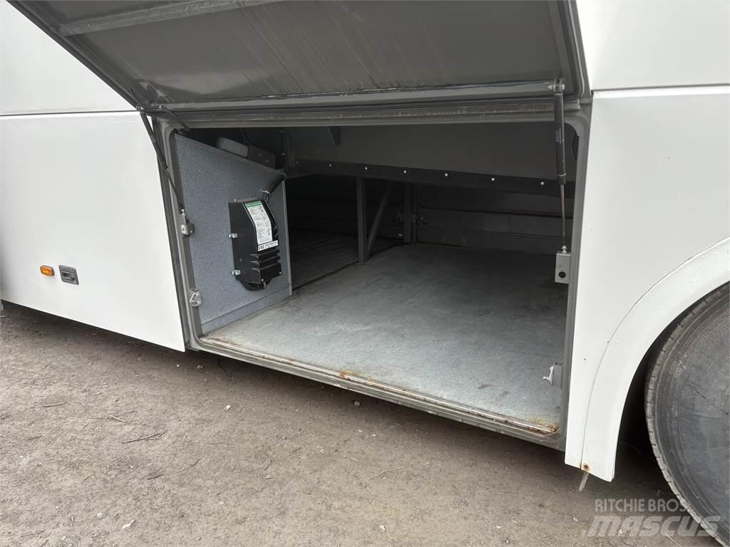 Volvo 9700 المركبة