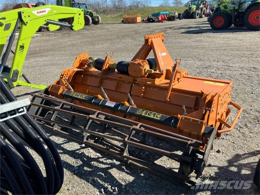 Berti Polaris 280 أعمال تجهيز التربة
