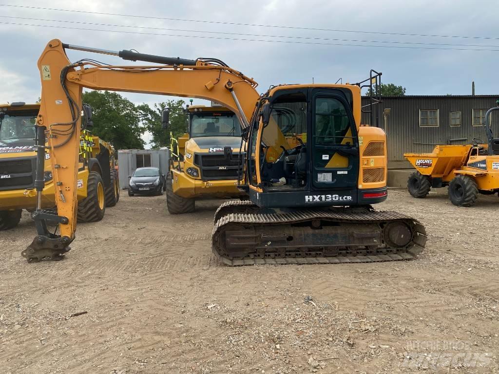Hyundai HX130 LCR حفارات زحافة
