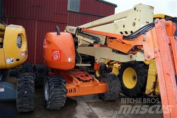 JLG 450 AJ (15 metros) رافعات سلة مفصلية