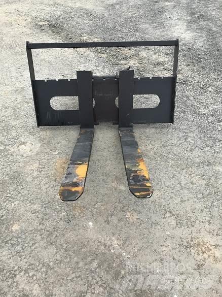  13T PALLET FORK أخرى