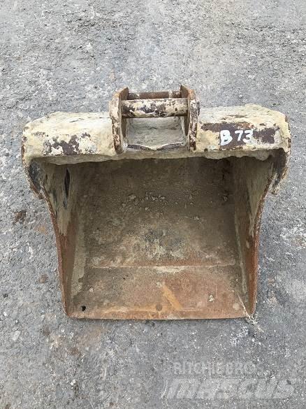  18 BUCKET, 30mm PINS دلاء