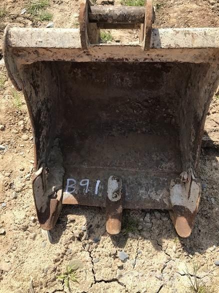  18 BUCKET, 30mm PINS دلاء