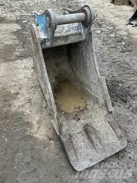  2' BUCKET, 65mm PINS دلاء