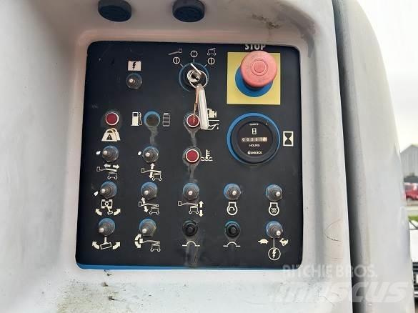 Genie Z-45125 أخرى