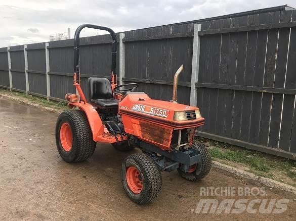 Kubota B1750 جرافات عكسية