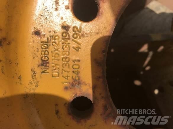  MASSEY REAR WHEEL الإطارات والعجلات والحافات