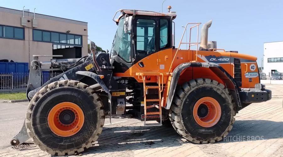 Doosan DL420-5 لوادر بعجل
