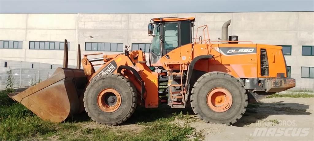 Doosan DL550-5 لوادر بعجل