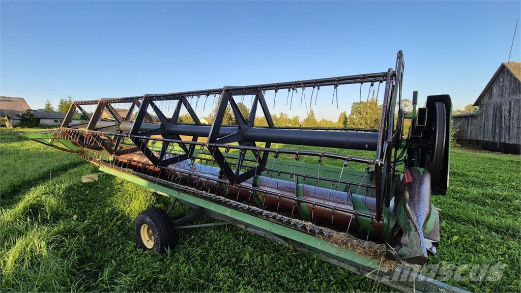 John Deere 1177 حصادات
