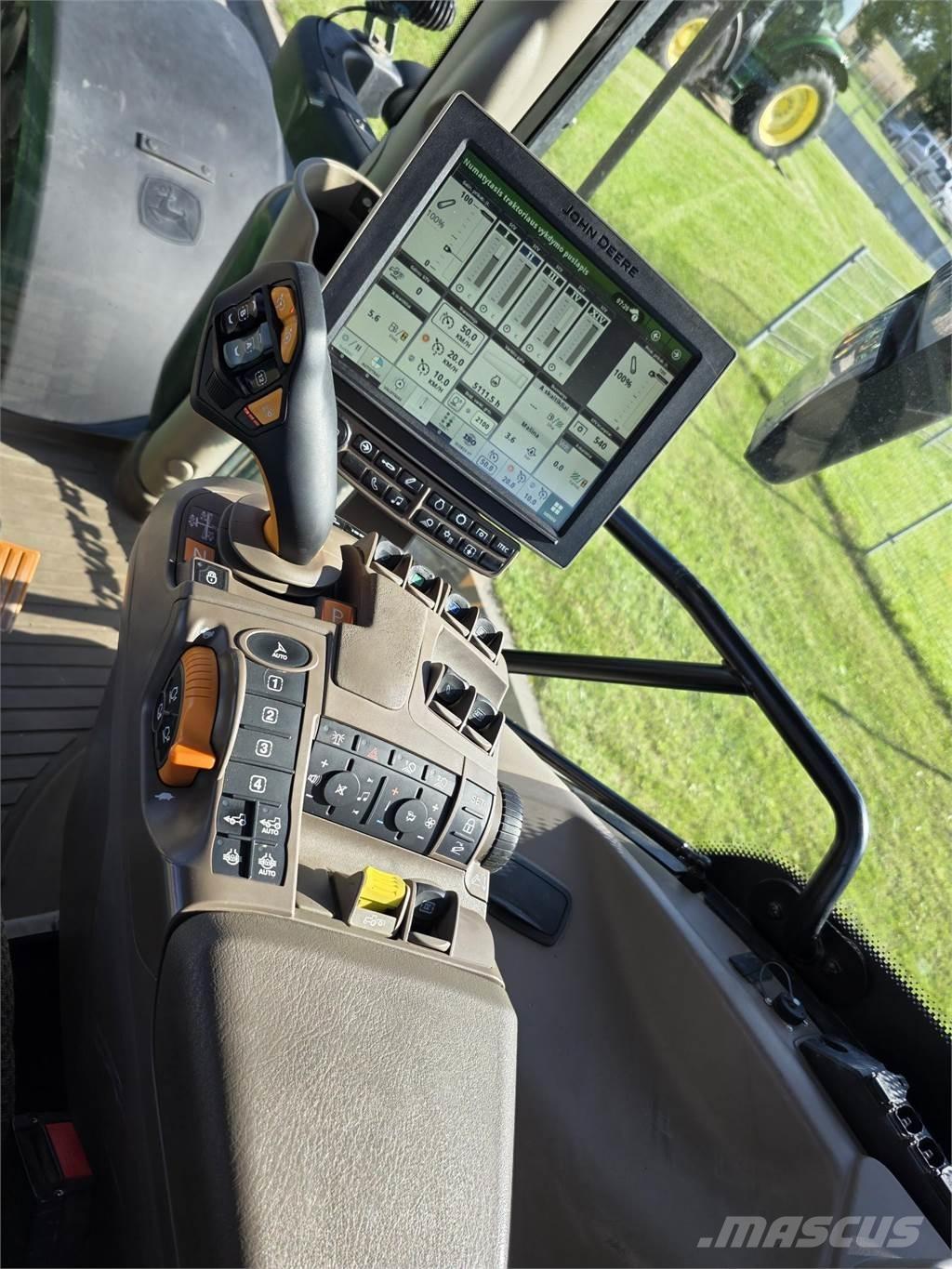 John Deere 6250R الجرارات