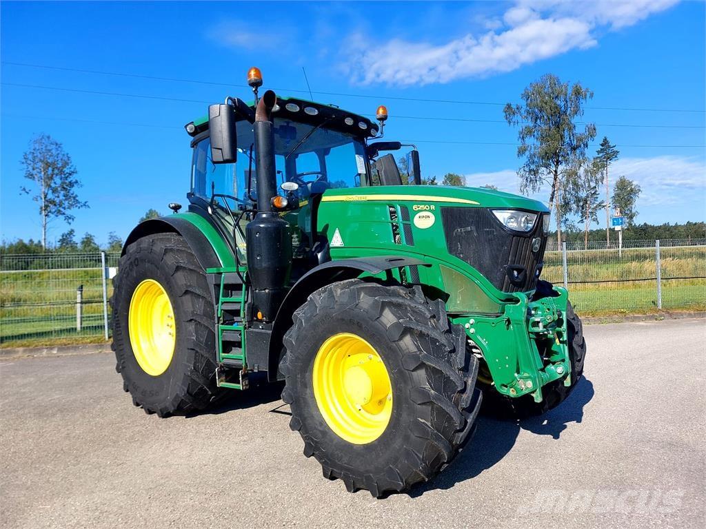 John Deere 6250R الجرارات