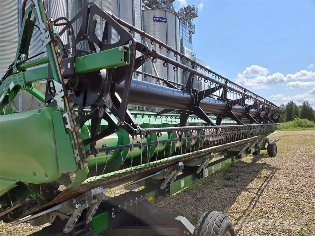 John Deere 630X ملحقات الحصادات