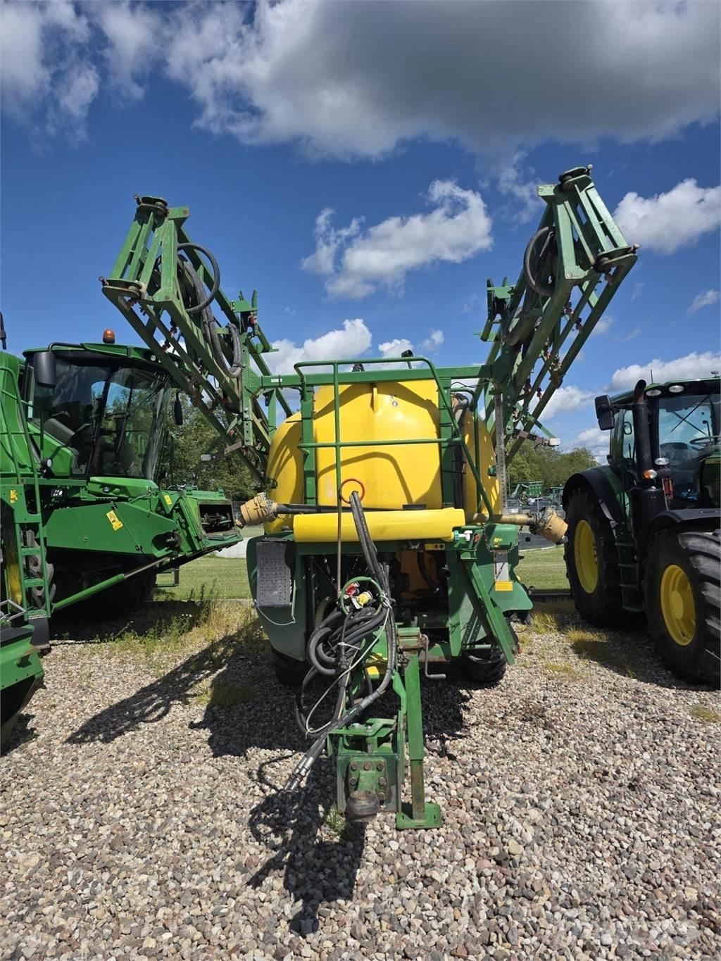 John Deere 740 الرشاشات