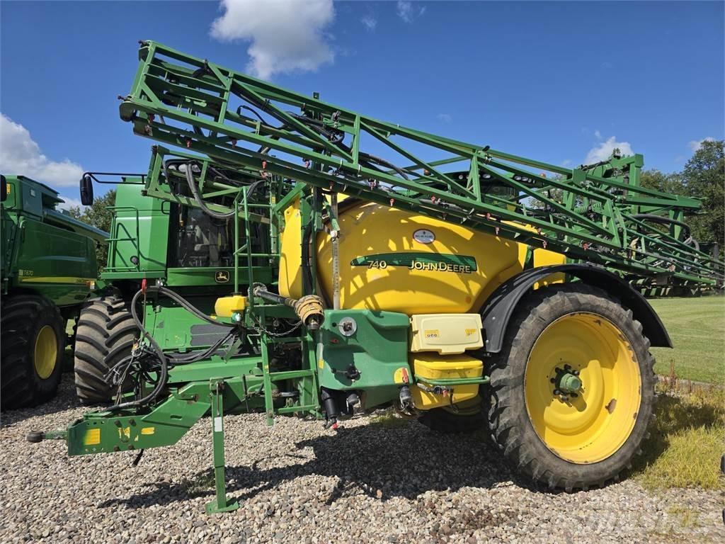 John Deere 740 الرشاشات