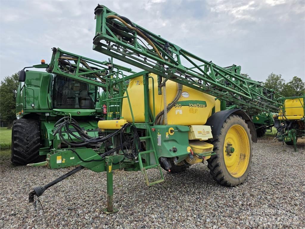 John Deere 740 الرشاشات