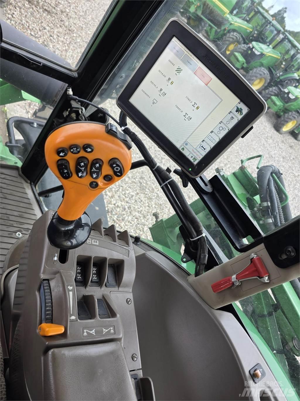 John Deere R4040i الرشاشات