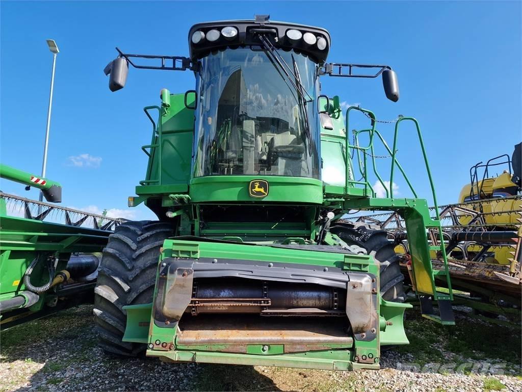 John Deere S690 حصادات