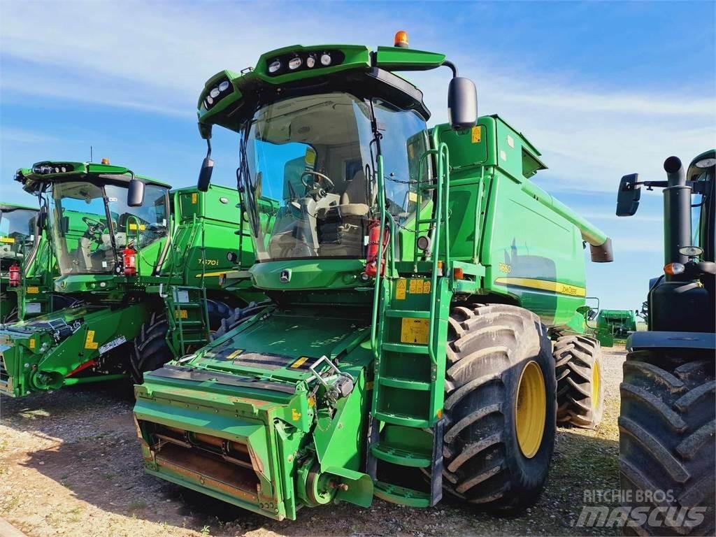 John Deere T660 حصادات