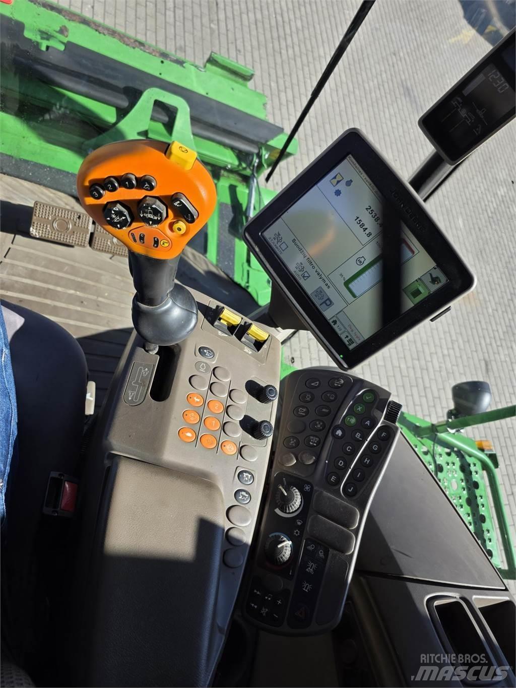 John Deere T660 حصادات