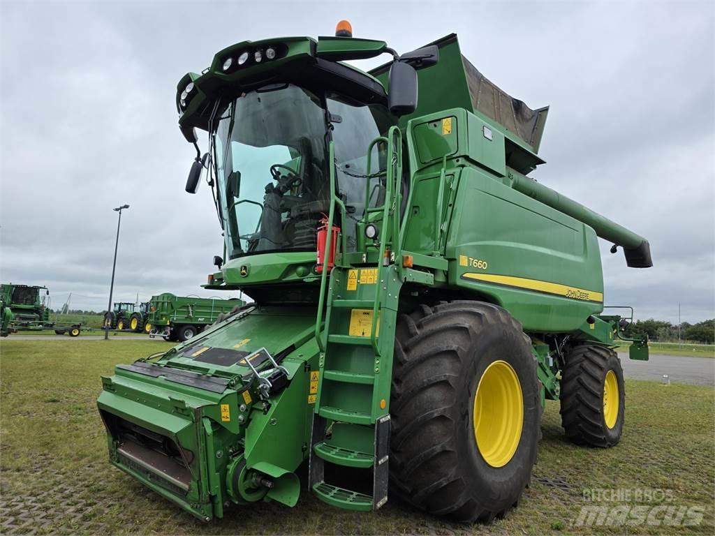 John Deere T660 حصادات