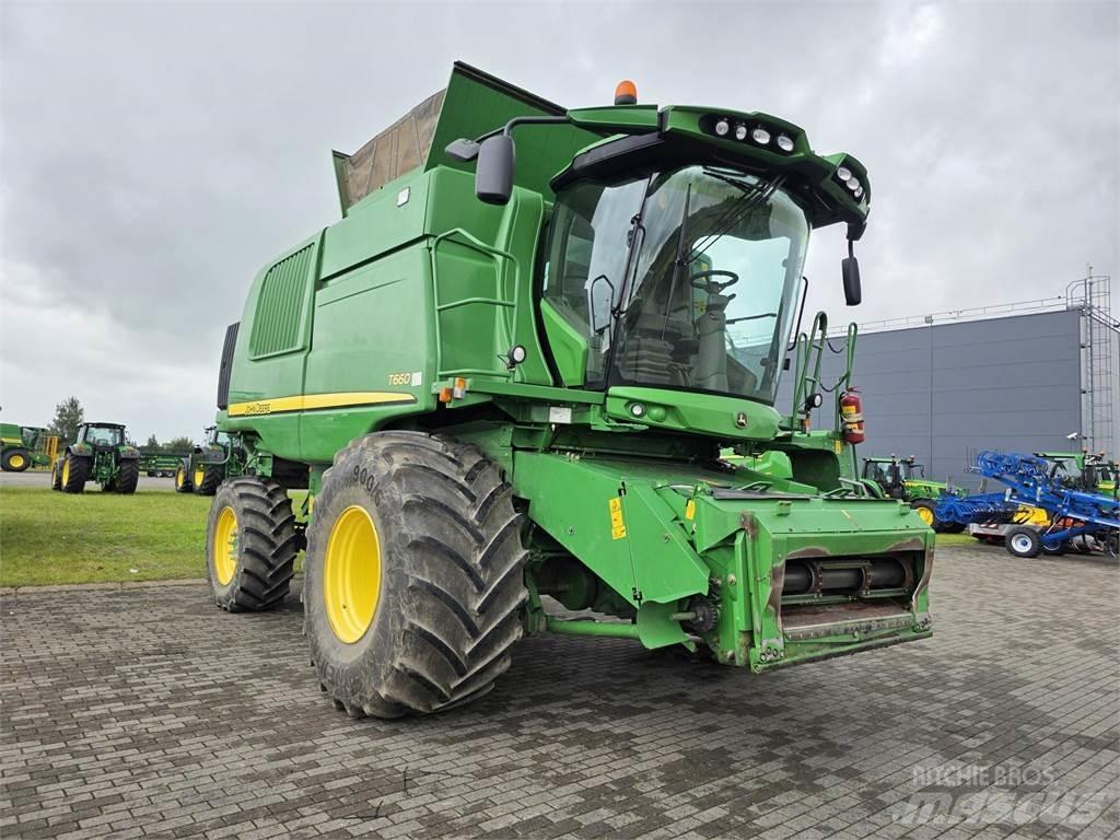 John Deere T660 حصادات