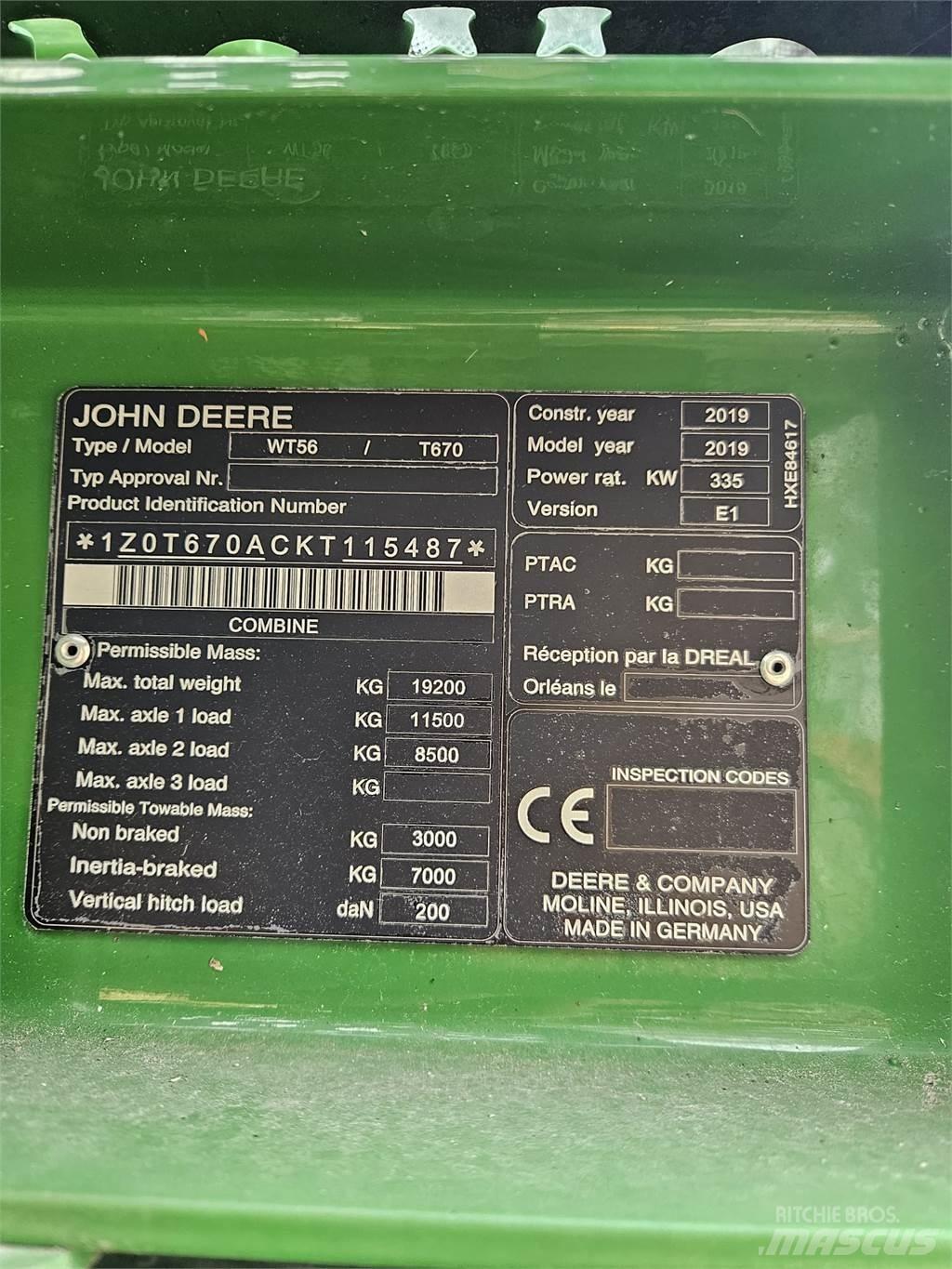 John Deere T670i حصادات