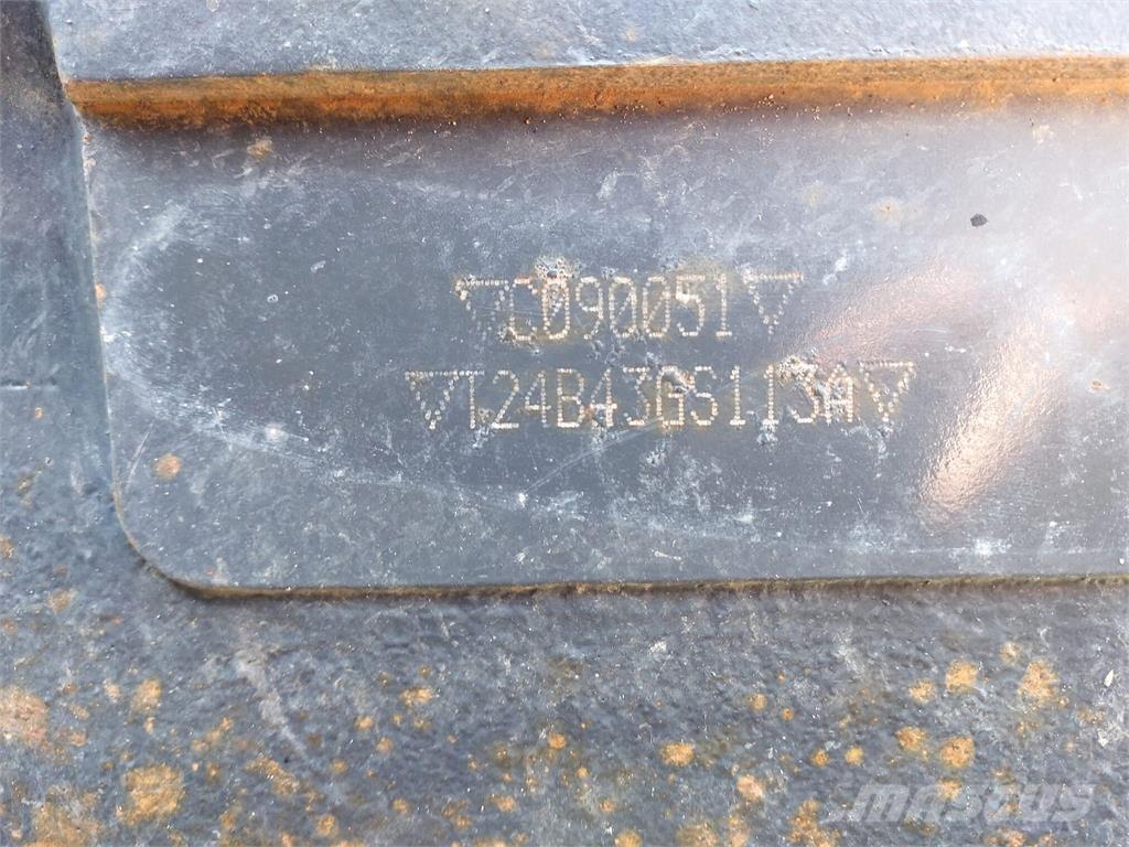 Massey Ferguson 6480 الجرارات