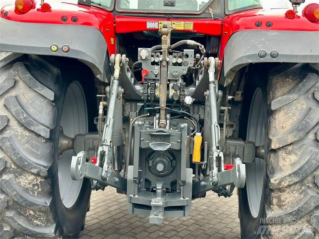 Massey Ferguson 6490 الجرارات