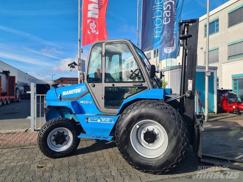 Manitou M 30.4 شاحنات الطرق الوعرة