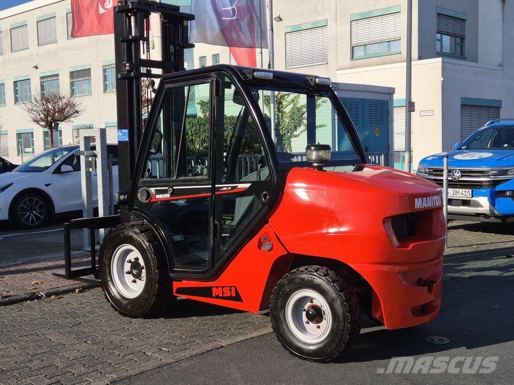 Manitou MSI 35 شاحنات الطرق الوعرة