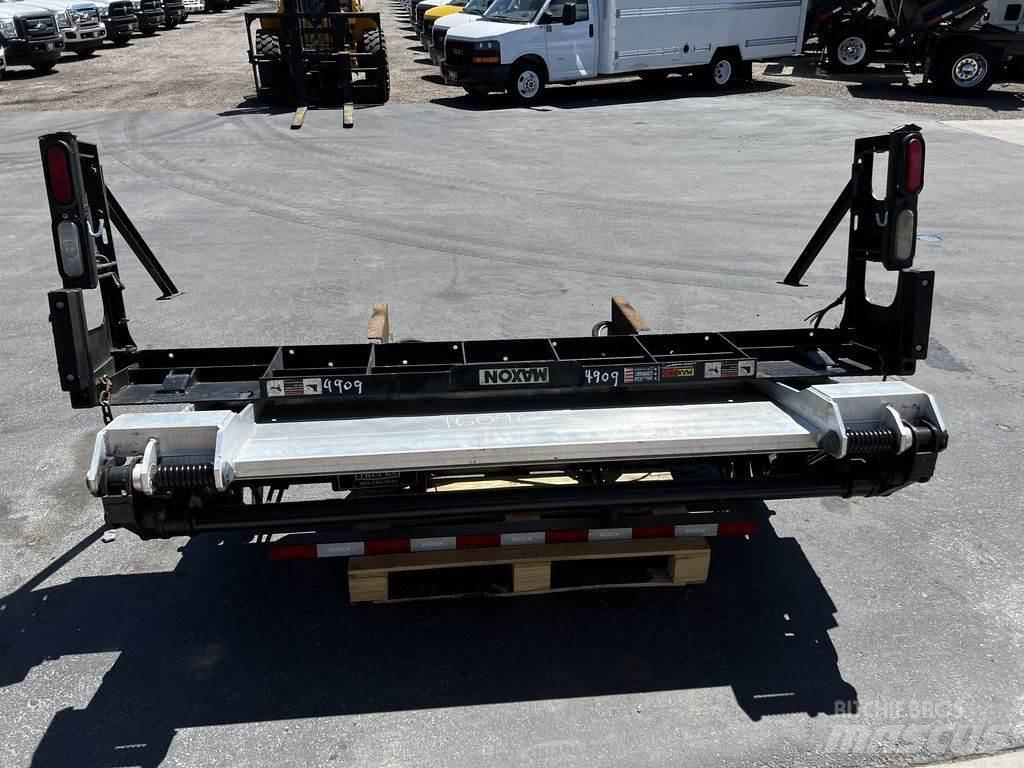 Maxon GPT3000 ناقلات البضائع والأثاث
