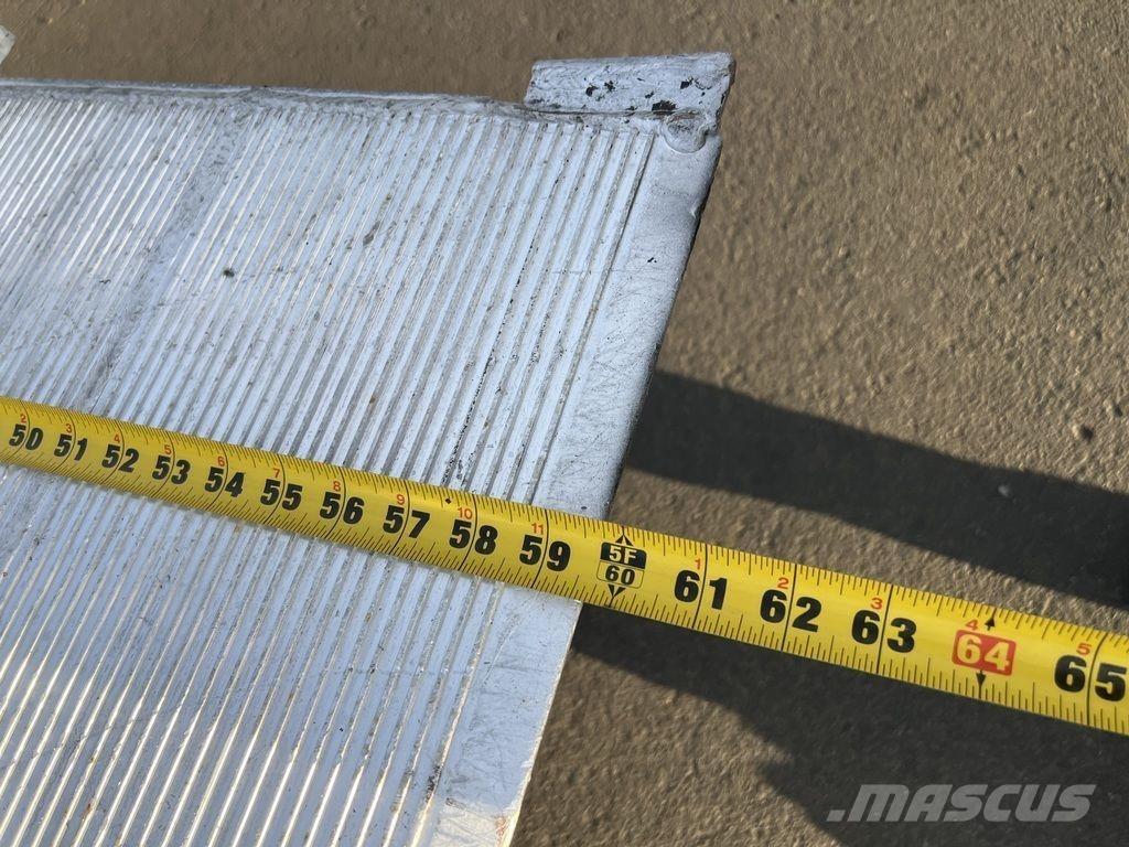 Maxon GTP3000 ناقلات البضائع والأثاث