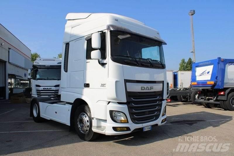 DAF XF 460 FT 15DT وحدات الجر