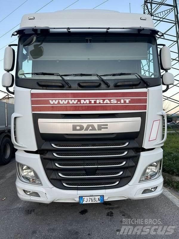 DAF XF460 DT وحدات الجر